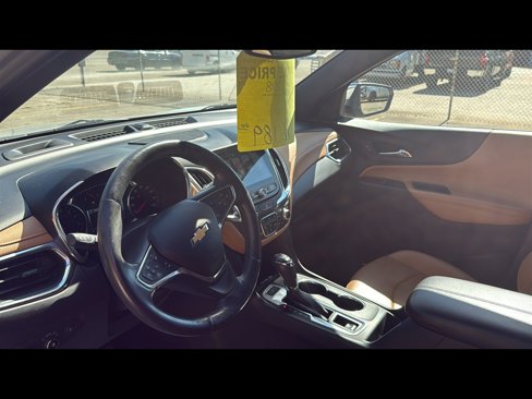 Used 2018 Chevrolet Equinox Premier image 9