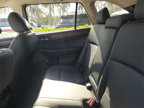 Used 2019 Subaru Outback 2.5i Limited image 12