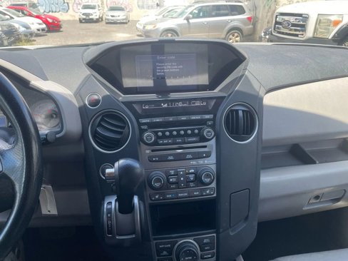 Used 2013 Honda Pilot Touring image 11