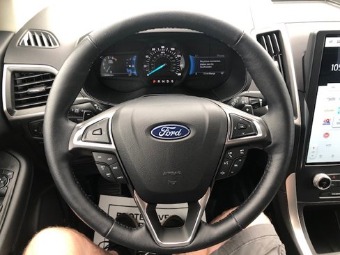 Used 2023 Ford Edge SEL w/ Convenience Package image 21