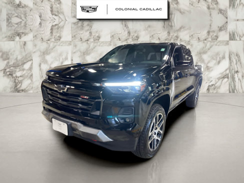 Used 2023 Chevrolet Colorado Z71 w/ Z71 Convenience Package 2 image 8