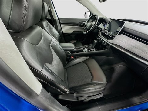 Used 2022 Jeep Compass Latitude w/ Convenience Group image 25