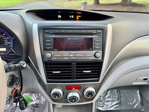 Used 2010 Subaru Forester 2.5X Limited image 18