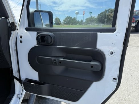 Used 2008 Jeep Wrangler X image 25