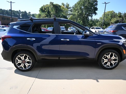 Used 2021 Kia Seltos SX image 4