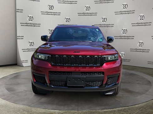 New 2025 Jeep Grand Cherokee L Altitude image 8