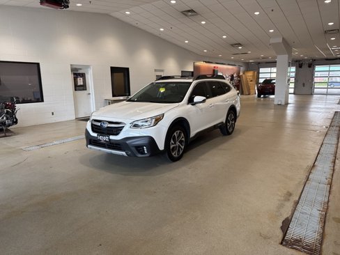 Used 2020 Subaru Outback Limited XT w/ Popular Package #2 image 2