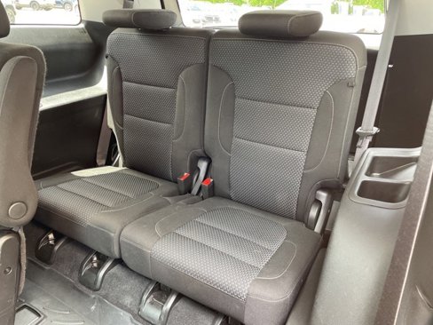 Used 2022 GMC Acadia SLE w/ Driver Convenience Package image 15