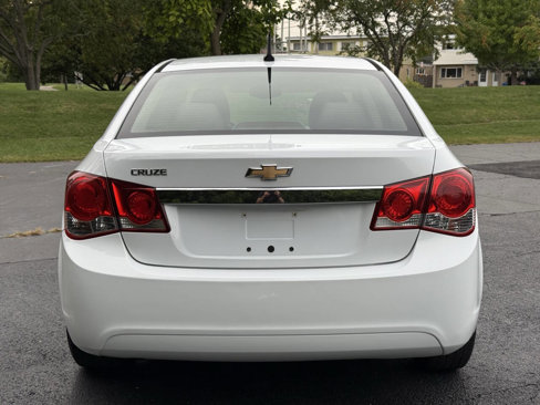 Used 2011 Chevrolet Cruze LS w/ Connectivity Package image 7