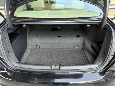 Used 2013 Volkswagen Jetta SE image 17