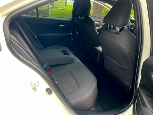 Used 2020 Toyota Corolla SE image 18