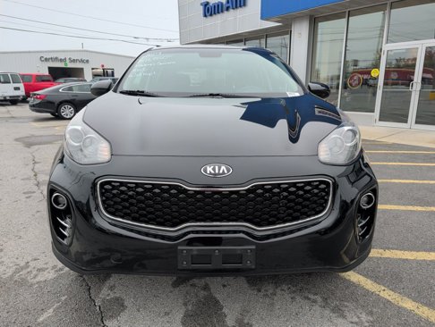 Used 2017 Kia Sportage LX image 2