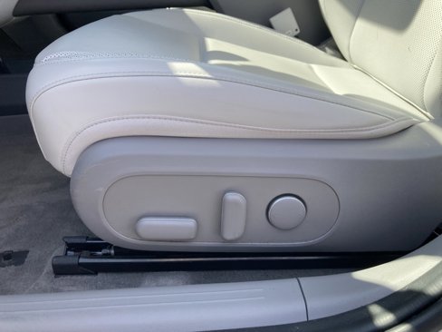 Used 2024 Hyundai Ioniq 6 SEL image 10