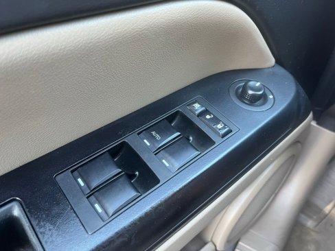 Used 2016 Jeep Compass Sport w/ Power Value Group image 25