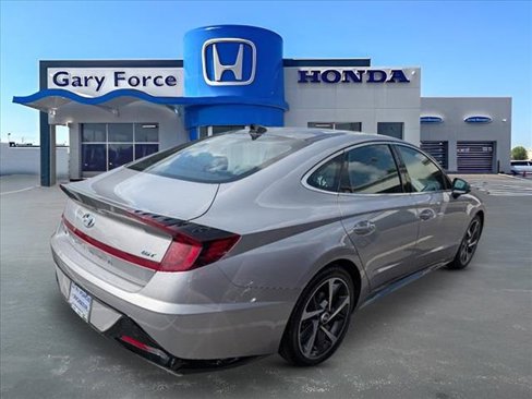 Used 2023 Hyundai Sonata SEL Plus image 2