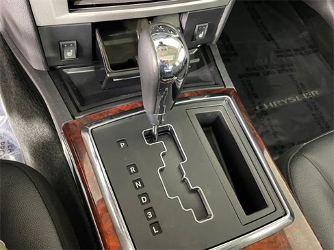 Used 2008 Chrysler 300 Limited image 10