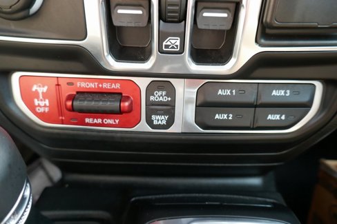 Used 2023 Jeep Gladiator Rubicon w/ Cold Weather Group image 30