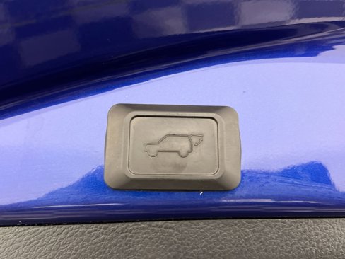 Used 2015 Toyota RAV4 Limited image 25