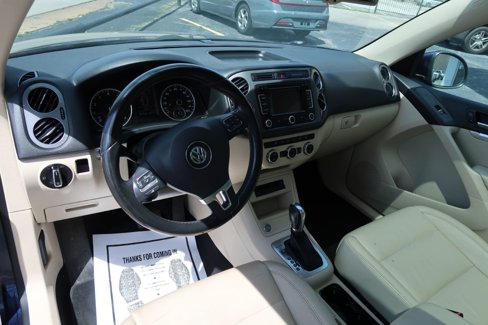 Used 2013 Volkswagen Tiguan S image 6