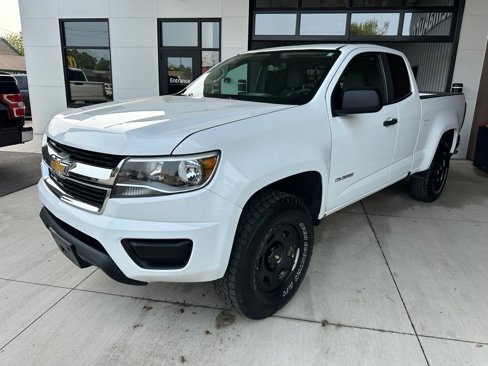 Used 2017 Chevrolet Colorado W/T image 3