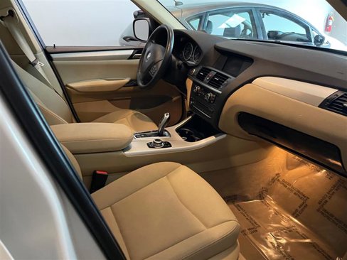 Used 2013 BMW X3 xDrive28i image 9