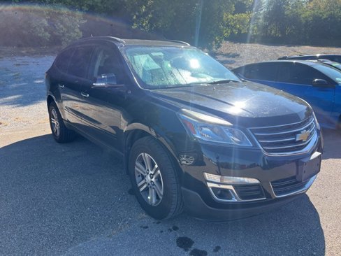 Used 2016 Chevrolet Traverse LT image 2