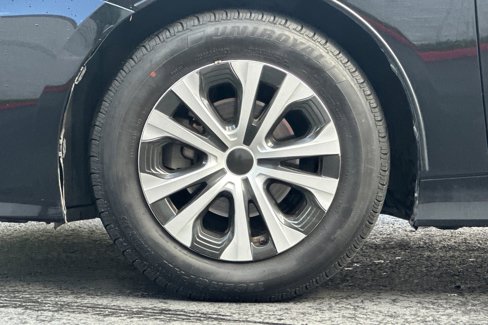 Used 2018 Toyota Prius One image 34