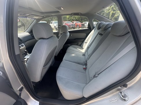Used 2009 Hyundai Elantra GLS image 8