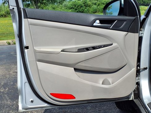 Used 2019 Hyundai Tucson Value image 17