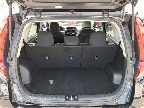 Used 2022 Kia Soul GT-Line image 32