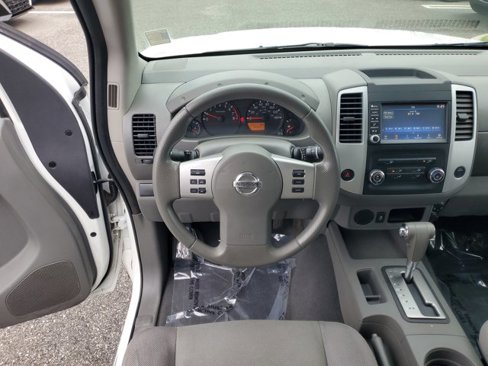 Used 2019 Nissan Frontier S image 11