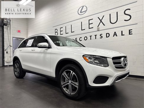 Used 2017 Mercedes-Benz GLC 300 image 1