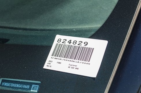 Used 2022 Ford Explorer XLT w/ Equipment Group 202A image 29
