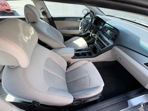 Used 2017 Hyundai Sonata SE image 21