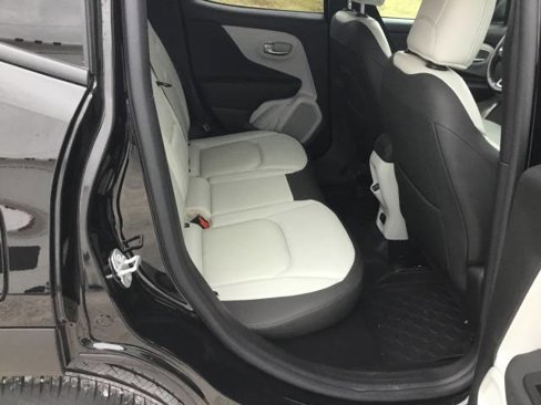 Used 2020 Jeep Renegade Limited w/ Safety and Security Group image 20