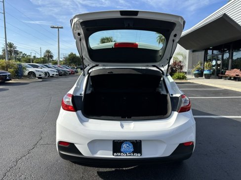 Used 2019 Chevrolet Cruze LS image 35