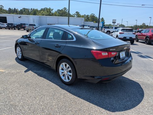 Used 2023 Chevrolet Malibu LT image 3