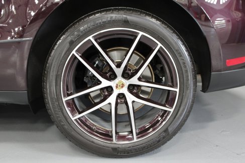 Used 2023 Porsche Macan S image 12