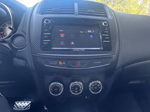 Used 2017 Mitsubishi Outlander Sport LE image 37