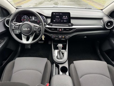 Used 2024 Kia Forte LXS image 2