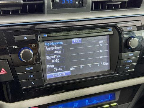 Used 2016 Toyota Corolla LE image 26