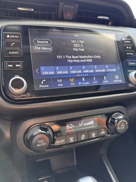 Used 2021 Nissan Kicks SR image 18