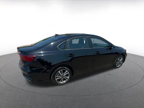 Used 2024 Kia Forte LXS image 15