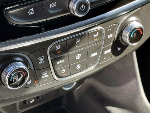 Used 2019 Chevrolet Traverse LT w/ LPO, Floor Liner Package image 18