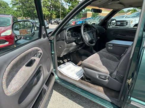 Used 1999 Dodge Ram 1500 Truck 2WD Quad Cab image 11