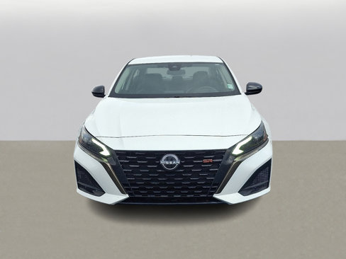 Used 2023 Nissan Altima 2.5 SR image 3