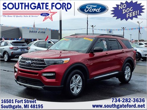 Used 2021 Ford Explorer XLT w/ Equipment Group 202A image 1