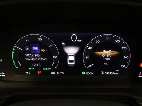Used 2023 Honda Accord Touring image 13