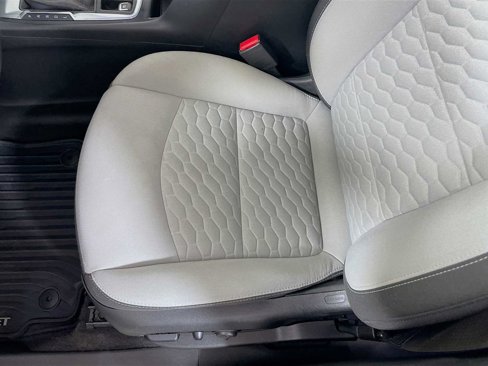 Used 2020 Chevrolet Equinox LT image 16