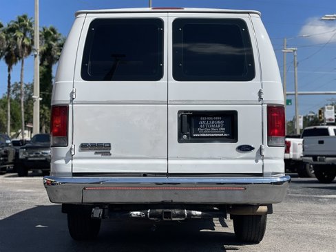 Used 2007 Ford E-350 and Econoline 350 XL image 8
